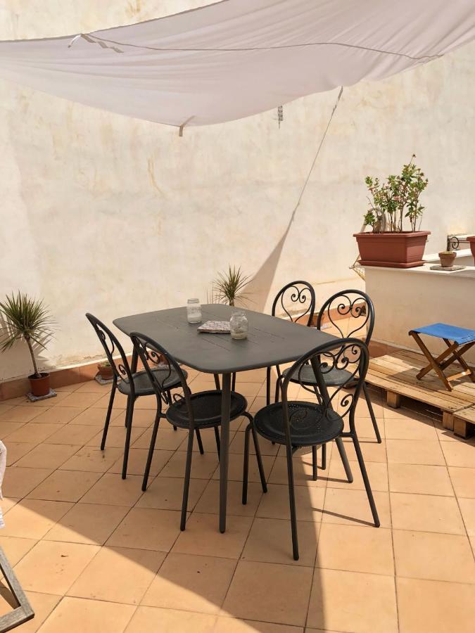 Appartamento Mansardato Nel Cuore Di Palermo - Accesso Terrazza Zewnętrze zdjęcie